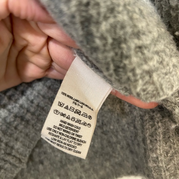 Free People Oversize Knitted Cozy Gray Women's Sweater XS - Picture 3 of 5